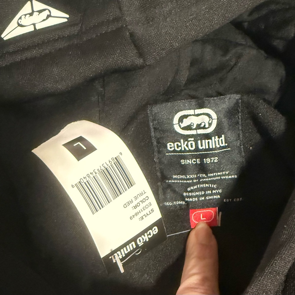 Ecko Unlimited Black, Red & White Colorblock Pullover Hoodie. Men’s large D10 - Picture 6 of 7